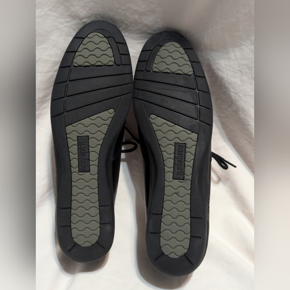 💰SALE💰Easy Spirit Motion size 6 black leather Oxfords ladies NARROW FIT - Picture 3 of 8